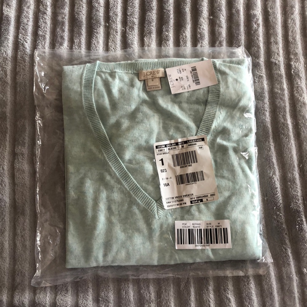 J crew factory v neck sweater